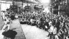 Los trabajadores en huelga en la fábrica de Citroën en Balard y sus familias asisten a una presentación gratuita del teatro Gérard-Philipe en Saint-Denis, también en huelga, el 26 de mayo de 1968 en París. Foto Georges Azenstarck. Roger-Viollet